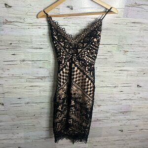 ASTR the label lace cream black dress size small
